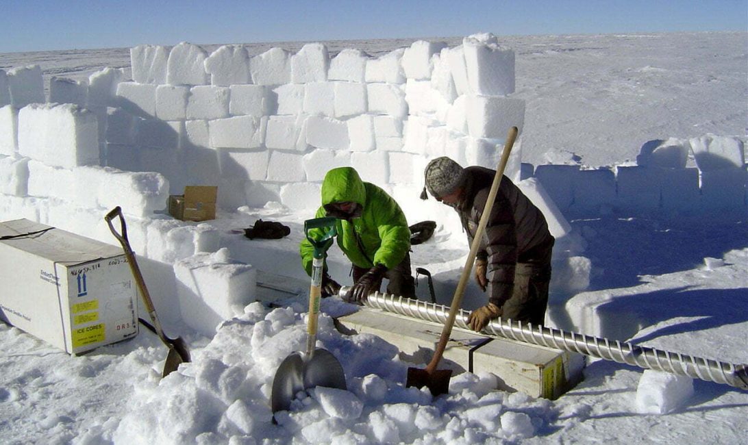 extracting an ice core by Ted Scambos/NSIDC